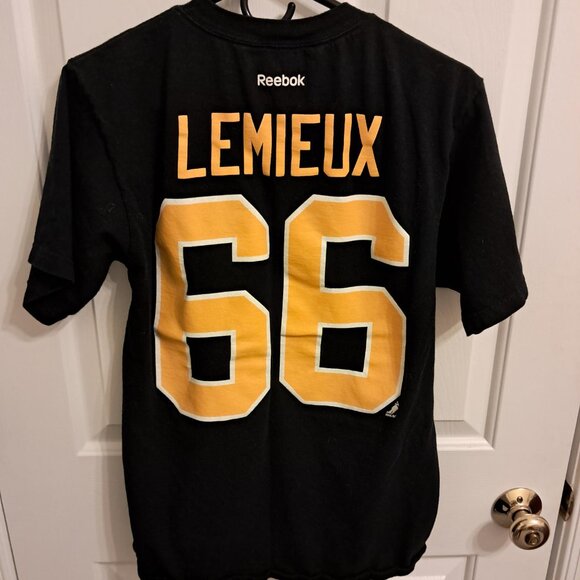 Reebok Mario Lemieux Pittsburgh Penquins T-Shirt, Size Medium - Picture 2 of 5